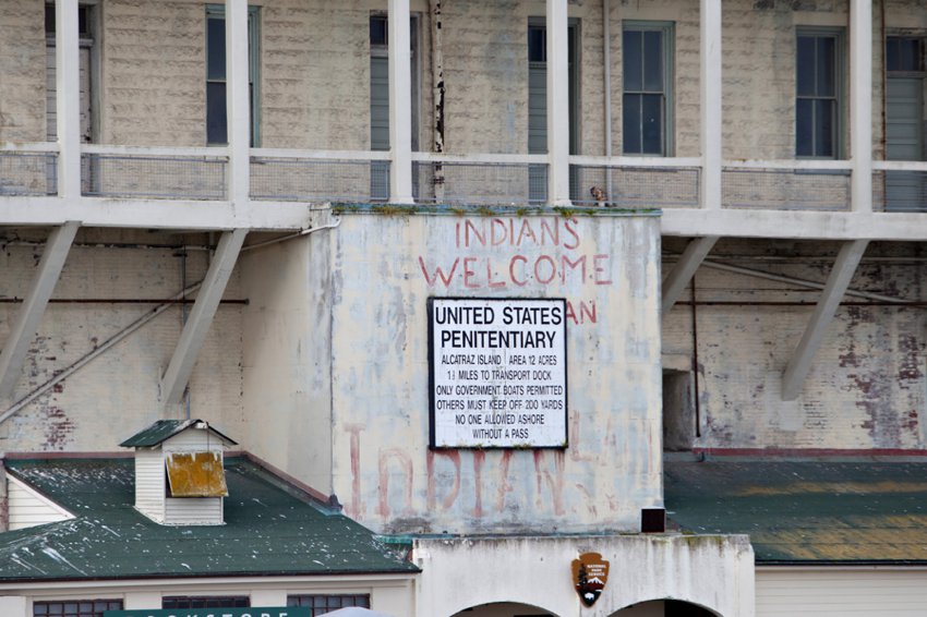 Alcatraz Sign - Entouriste
