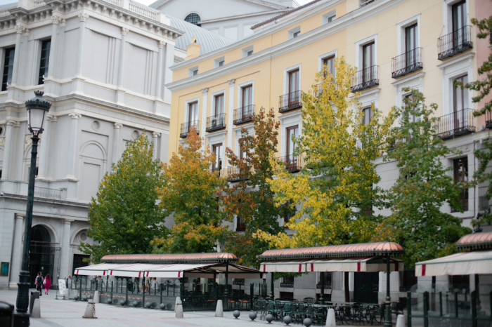 Cafe In Madrid Entouriste