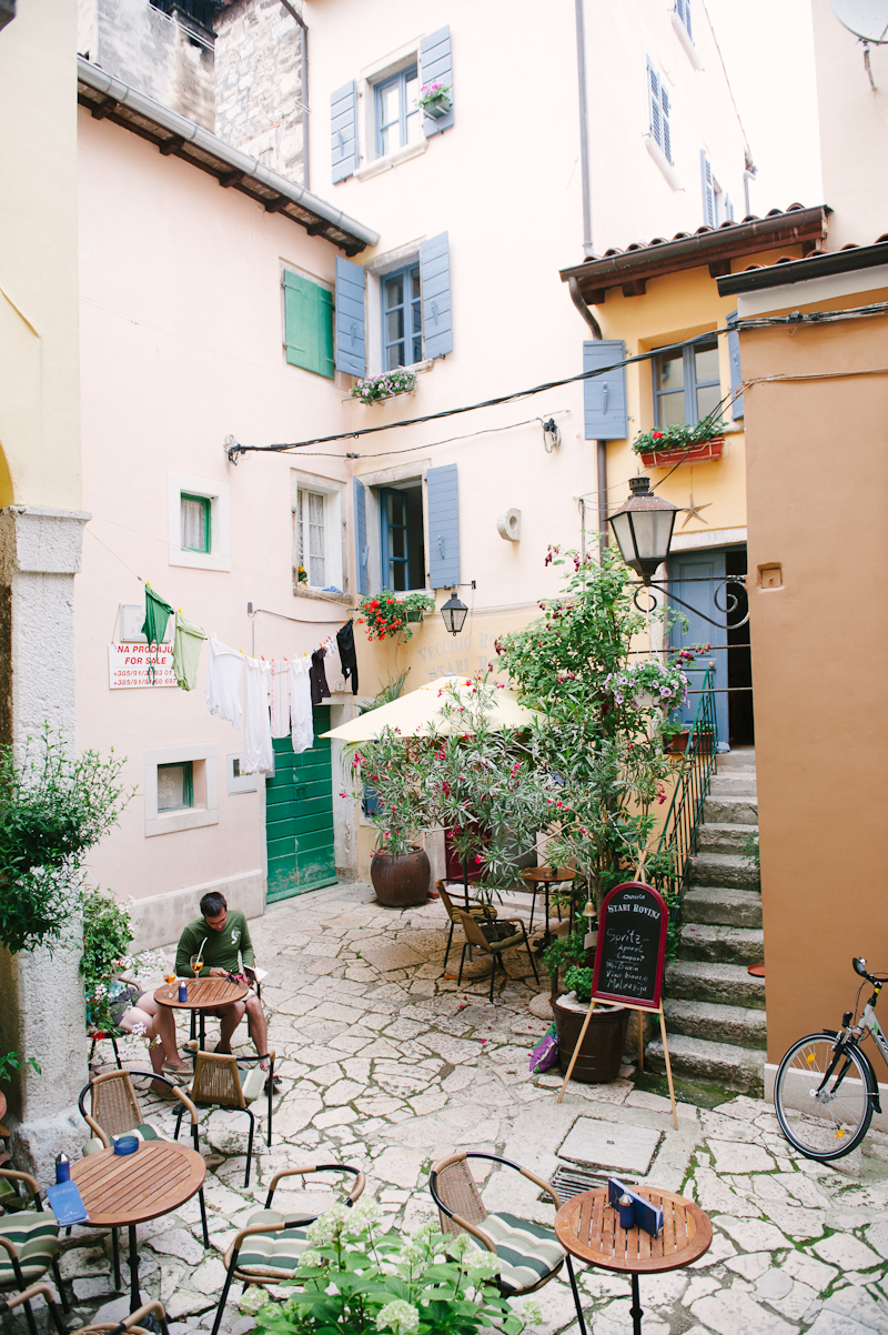 Alley Cafe in Croatia