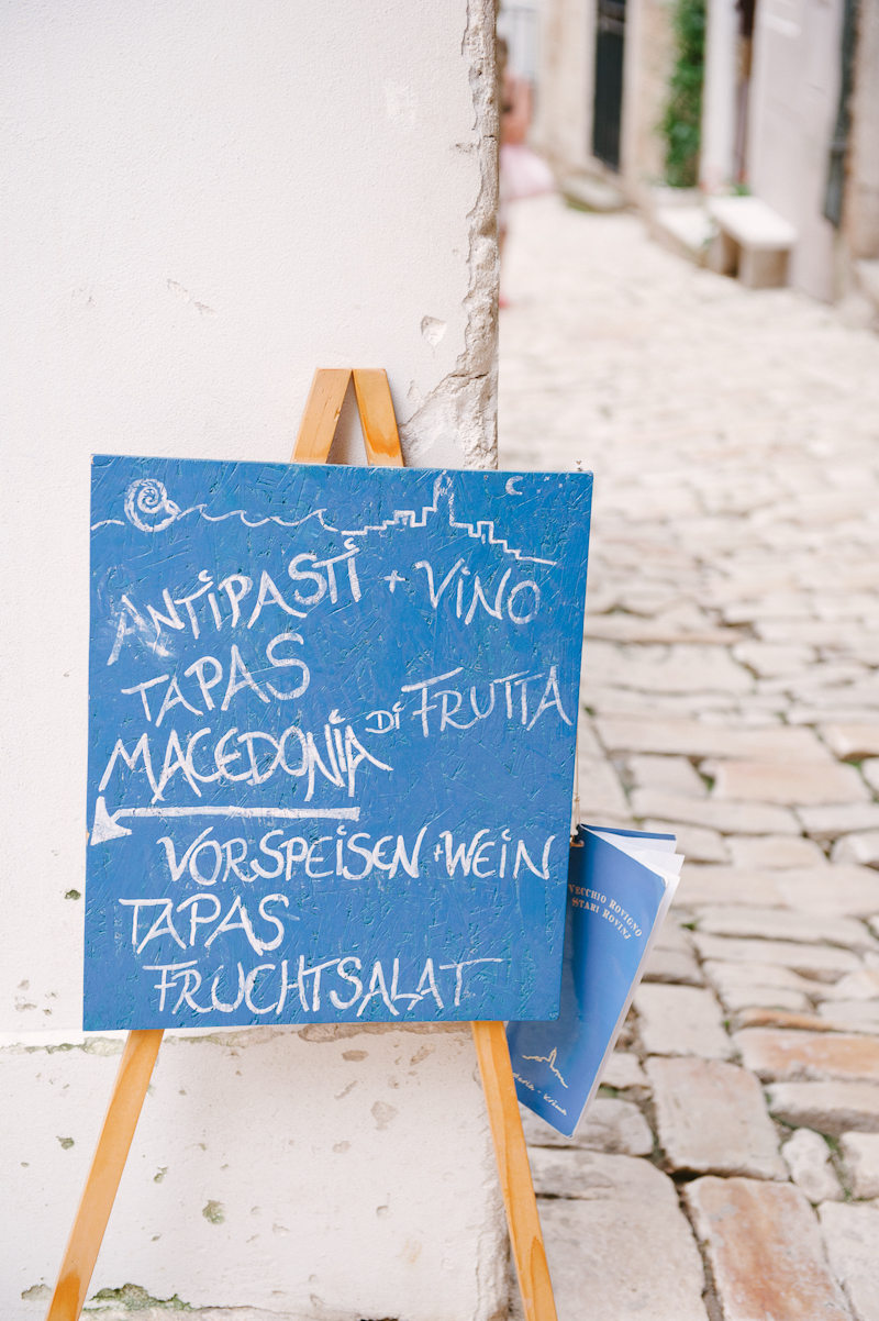 Cafe Sign in Croatia