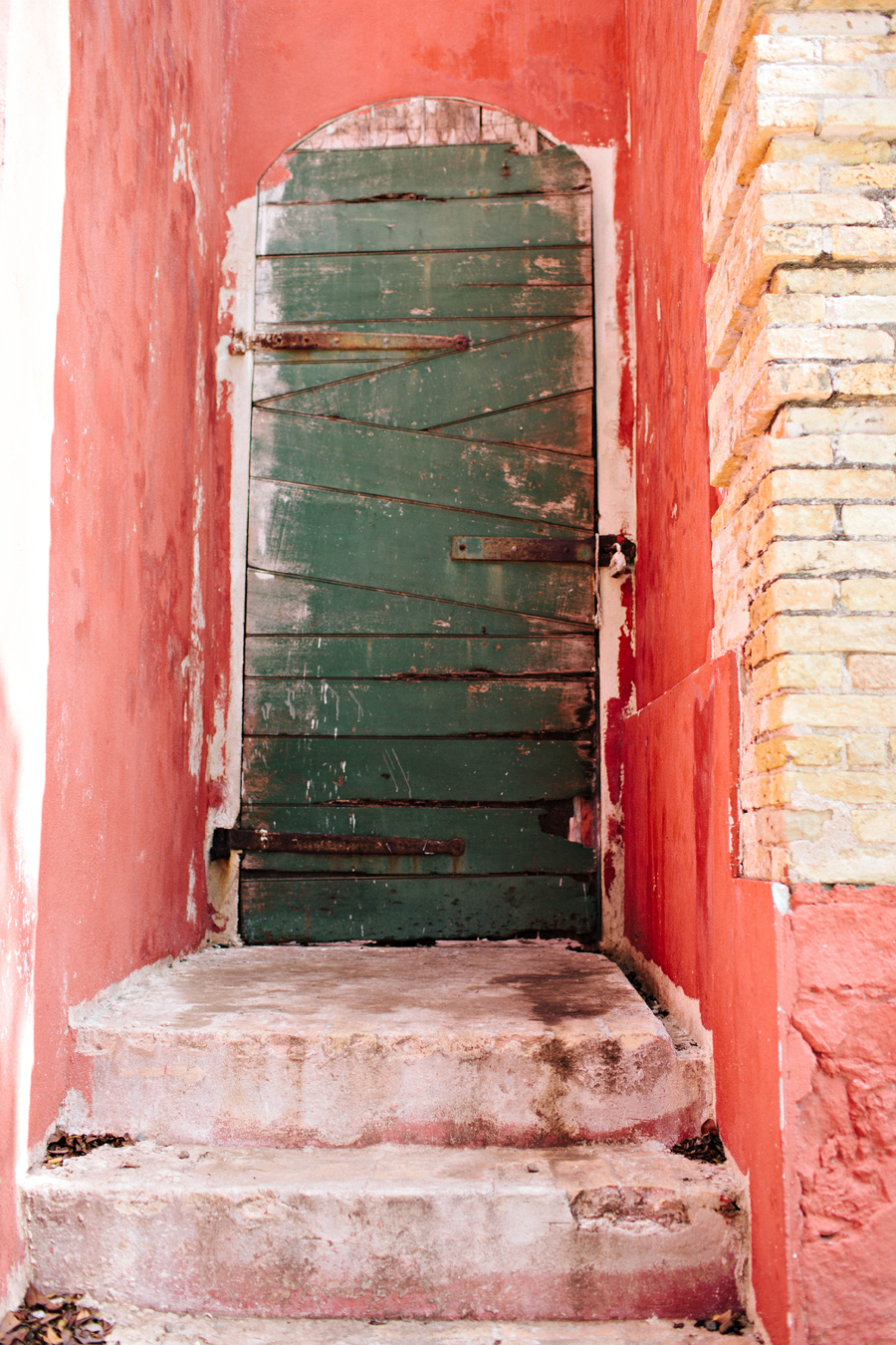 Green Door St Thomas
